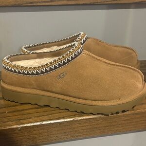 UGG Chestnut Suede Cozy Slippers